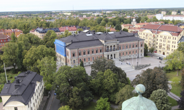 Bild universitetshuset